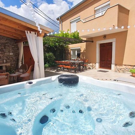 Barac Rural Holiday Home Grižane 外观 照片