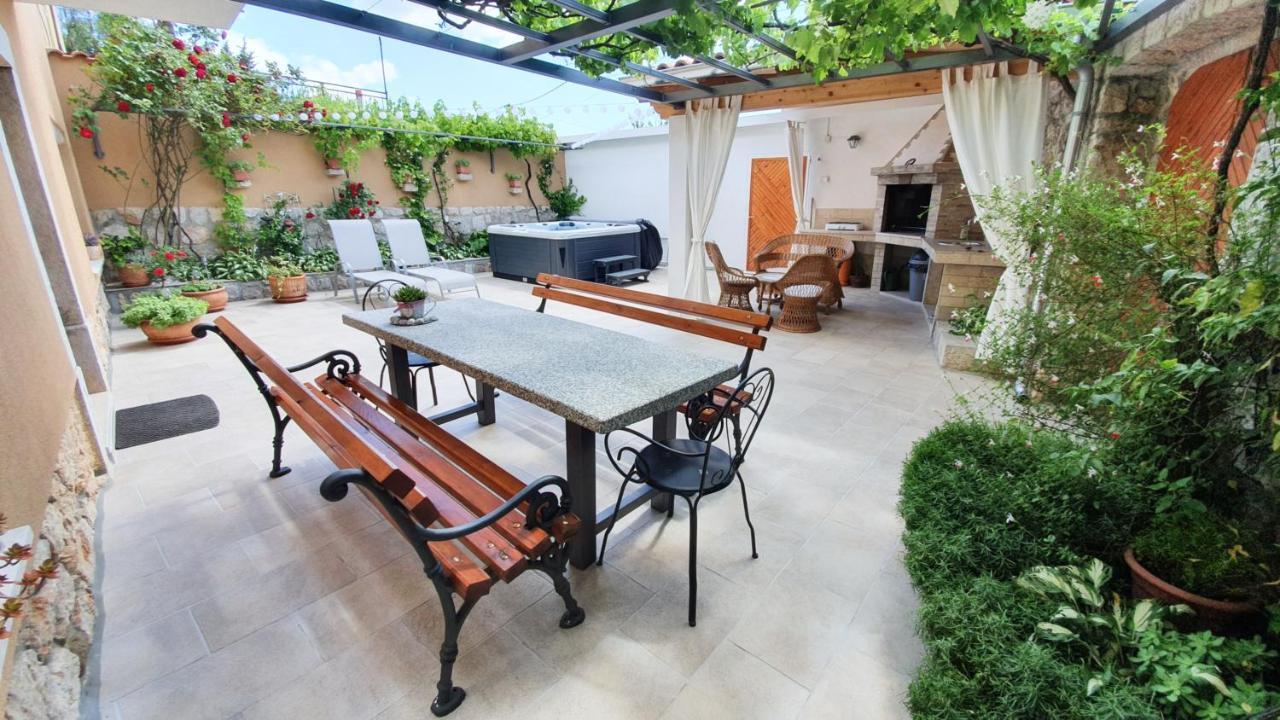 Barac Rural Holiday Home Grižane 外观 照片
